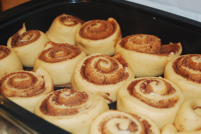 cinnamon rolls 2